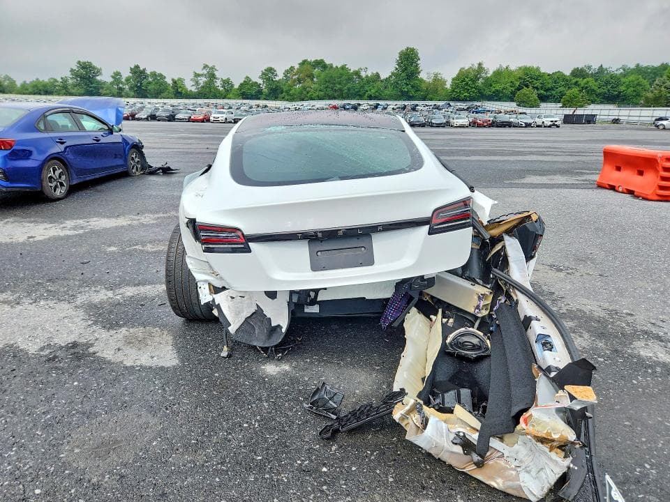 2023 TESLA MODEL S 6
