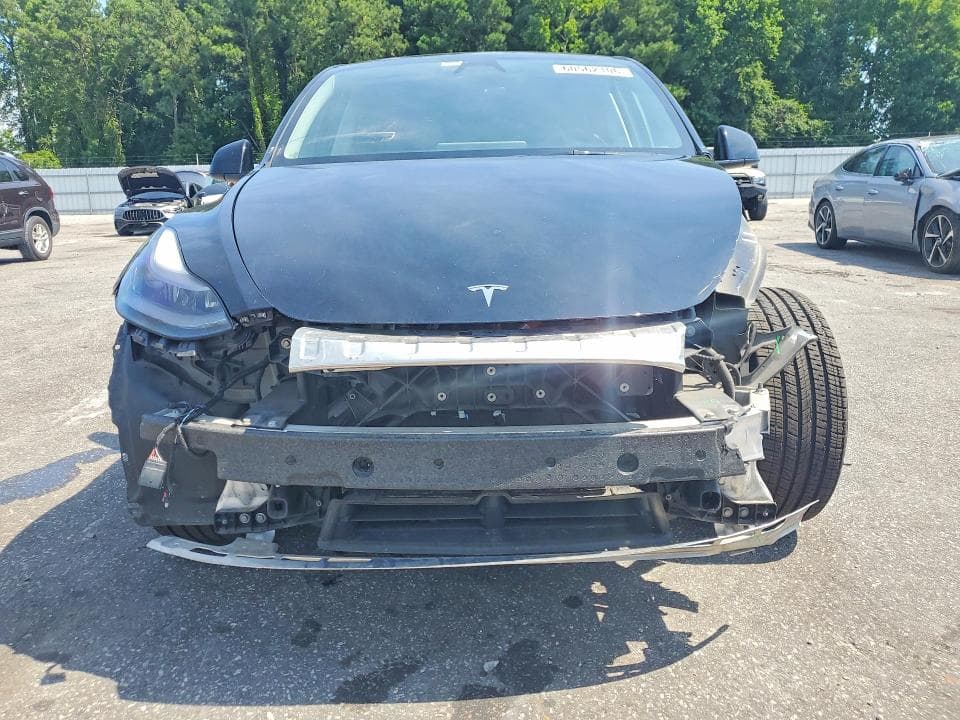 2023 TESLA MODEL Y 5