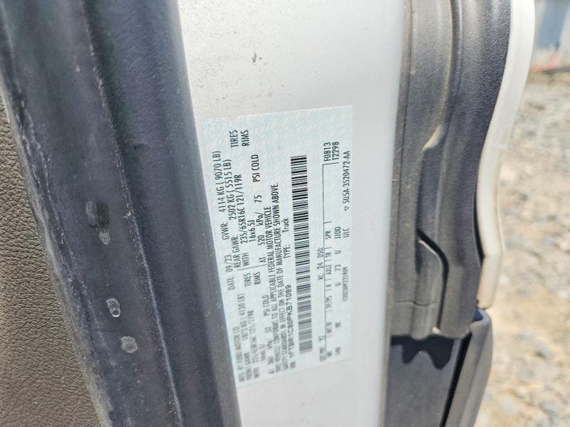 2023 FORD TRANS 250 13
