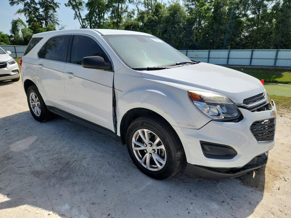 2017 CHEVROLET EQUINOX LS 4