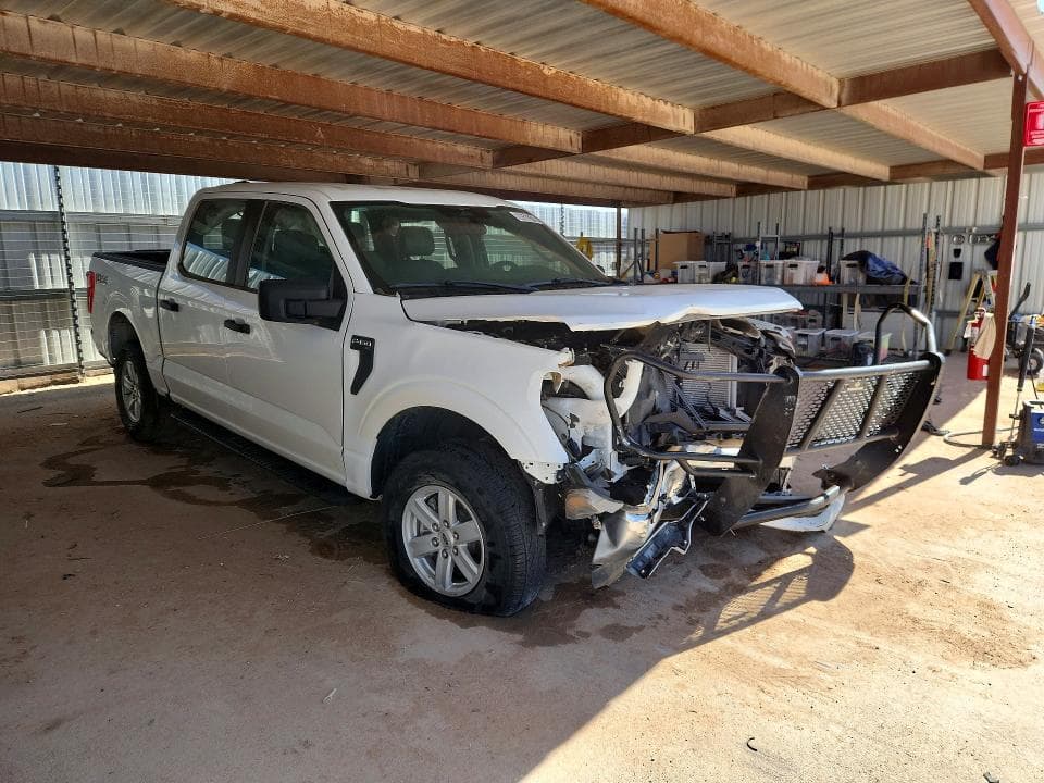 2023 FORD F150 SUPERCREW 4