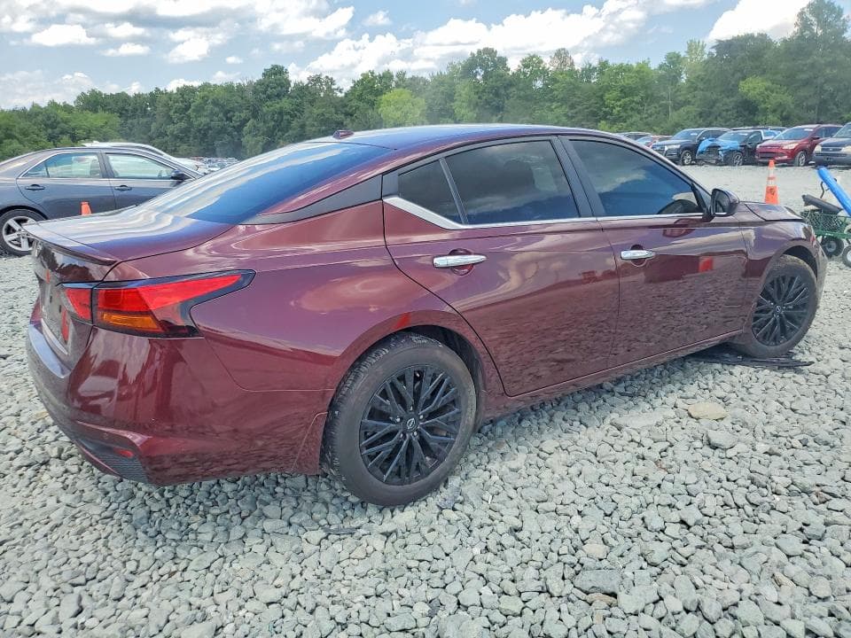 2025 NISSAN ALTIMA SV 3