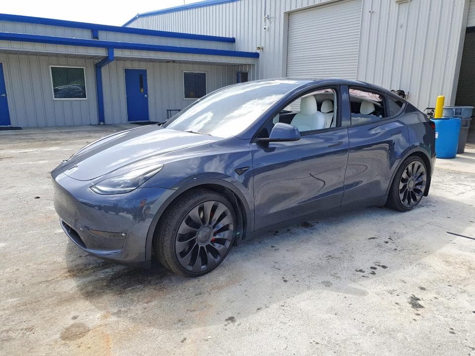 2023 TESLA MODEL Y - 1