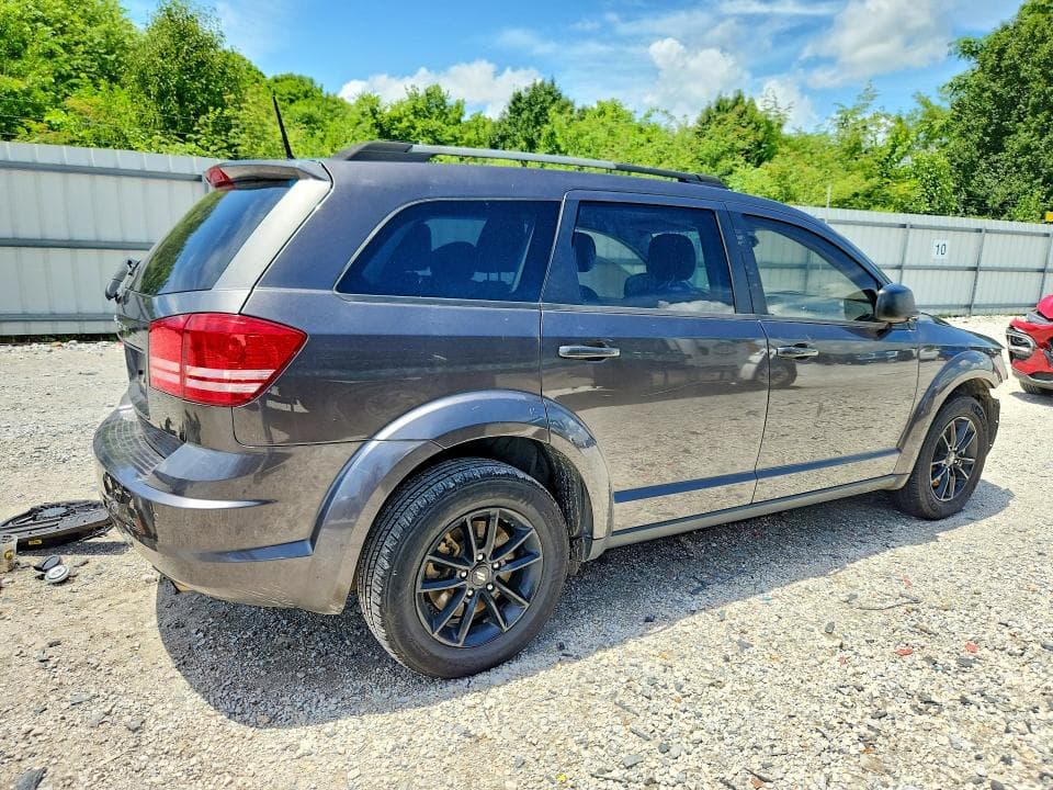 2020 DODGE JOURNEY SE 3