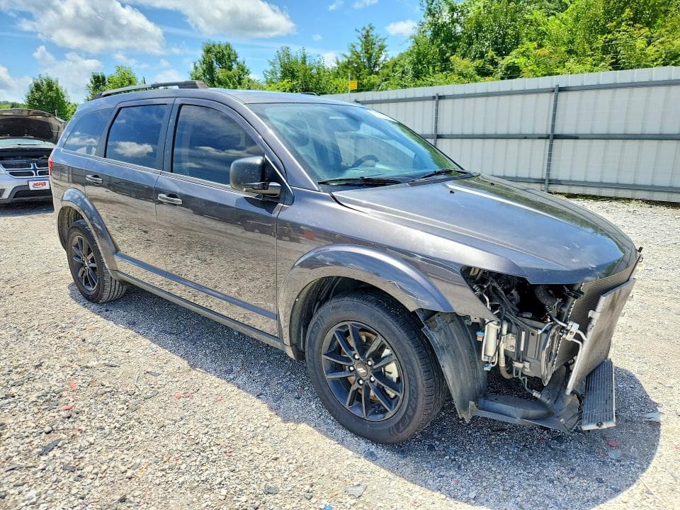 2020 DODGE JOURNEY SE 4