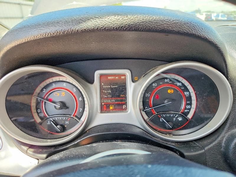 2020 DODGE JOURNEY SE 9
