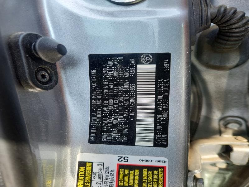 2021 TOYOTA CAMRY SE 12