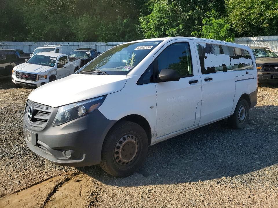 2018 MERCEDES-BENZ METRIS