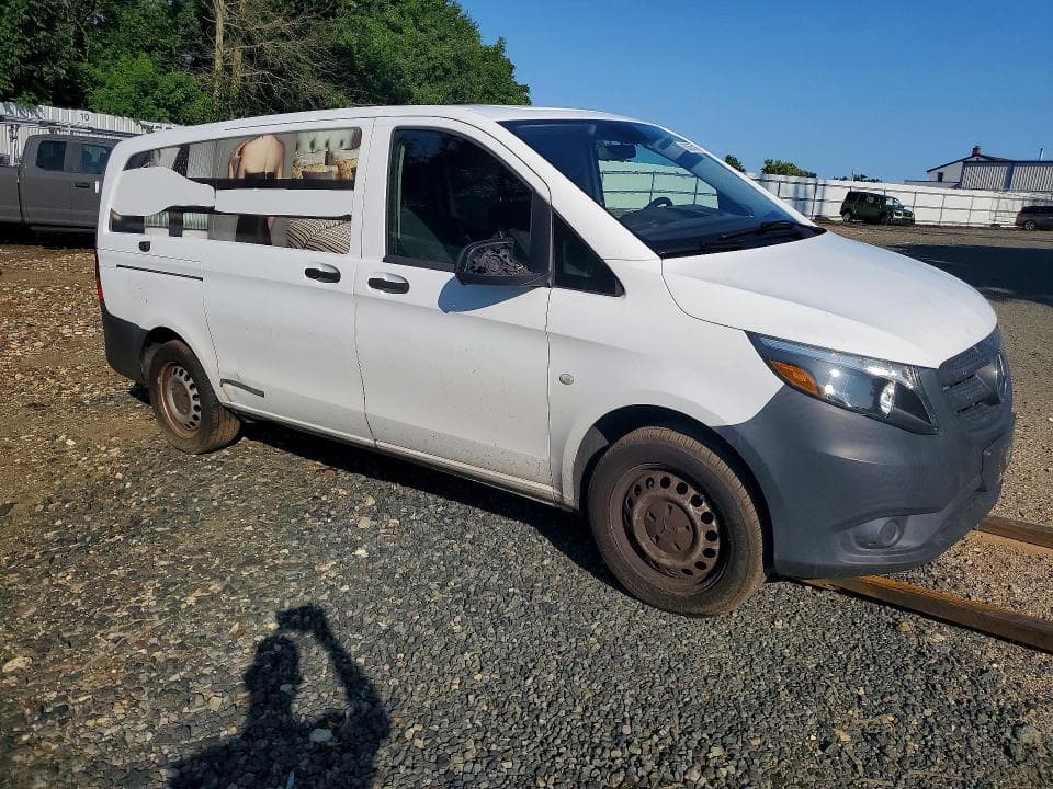 2018 MERCEDES-BENZ METRIS 4