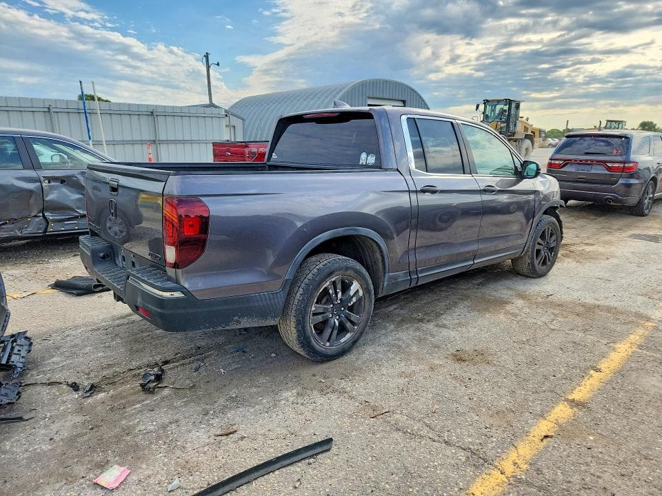 2017 HONDA RIDGELINE RT 3