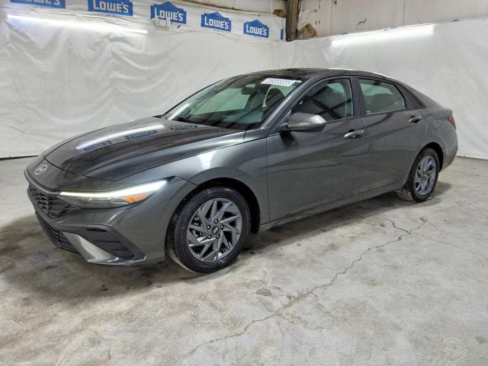 2024 HYUNDAI ELANTRA SEL - 1