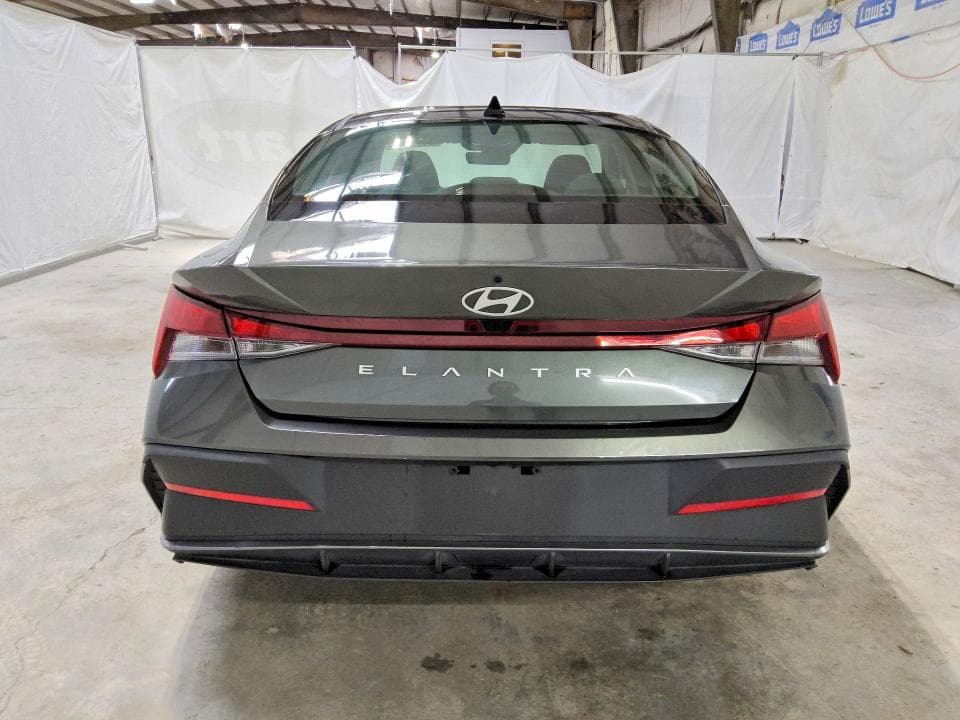 2024 HYUNDAI ELANTRA SEL 6