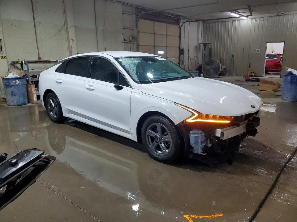 2021 KIA K5 LXS 4