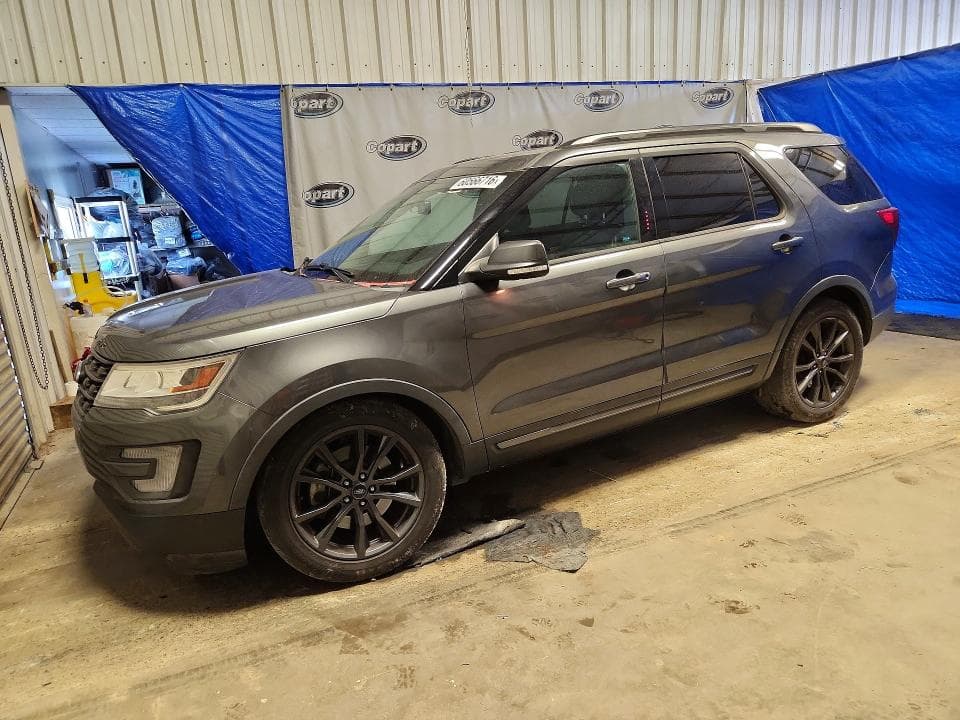 2017 FORD EXPLORER XLT - 1