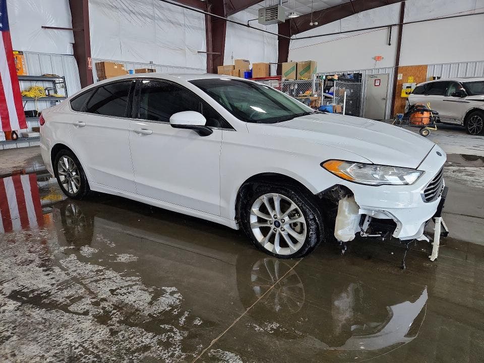 2020 FORD FUSION SE 4