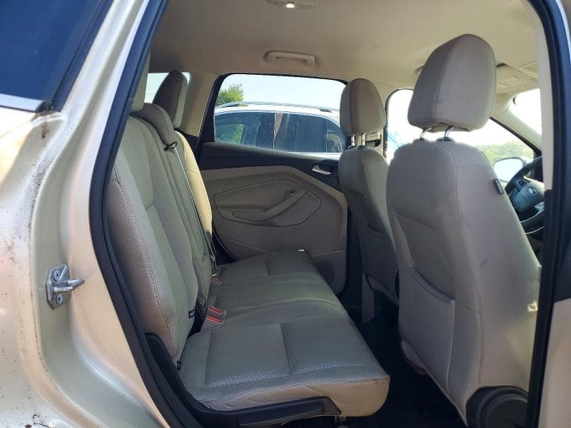 2017 FORD ESCAPE SE SE 11