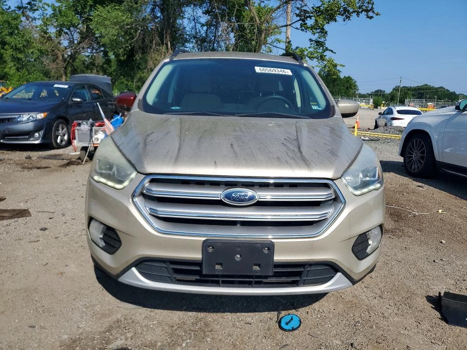 2017 FORD ESCAPE SE SE 5