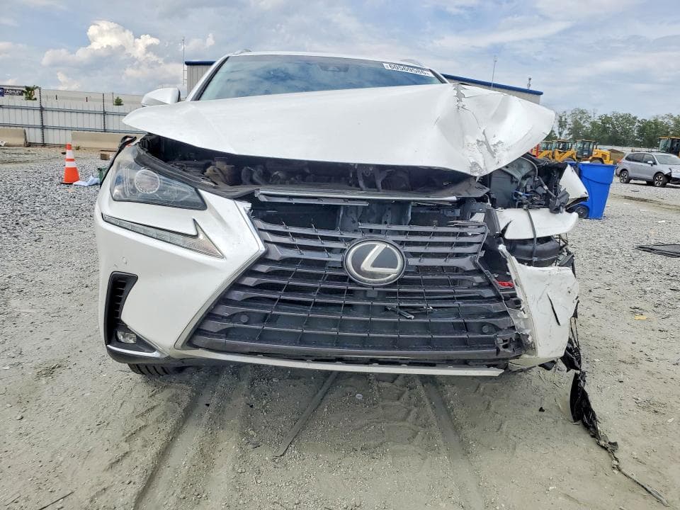 2018 LEXUS NX 300 BASE 5