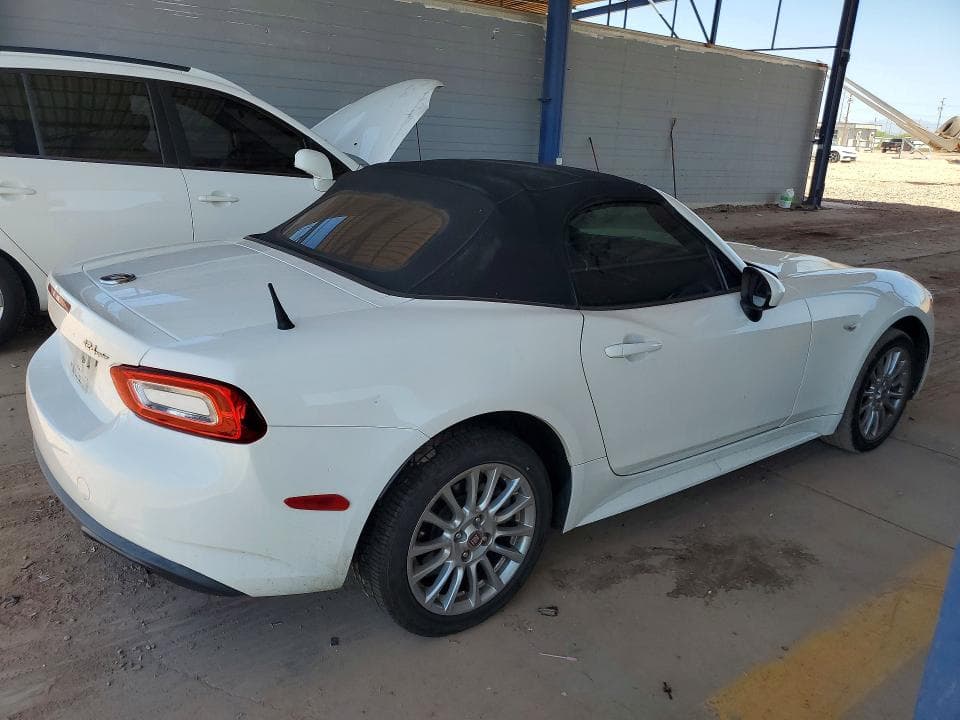 2017 FIAT 124 SPIDER CLASSICA CLASSICA 3