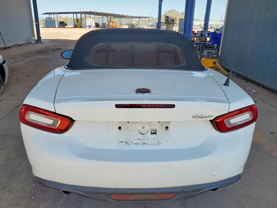 2017 FIAT 124 SPIDER CLASSICA CLASSICA 6