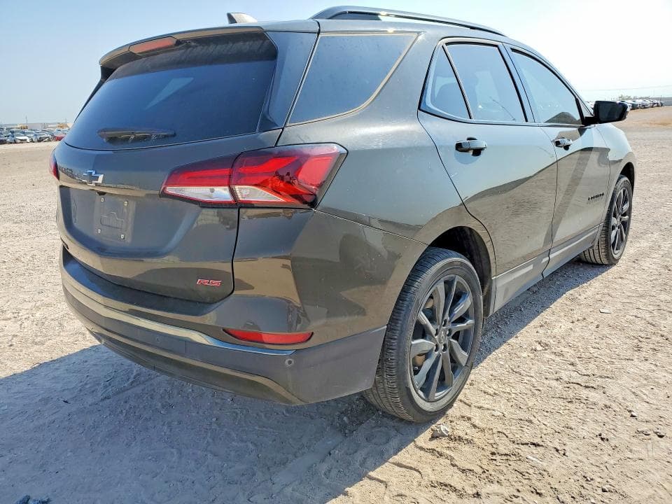 2023 CHEVROLET EQUINOX RS 3