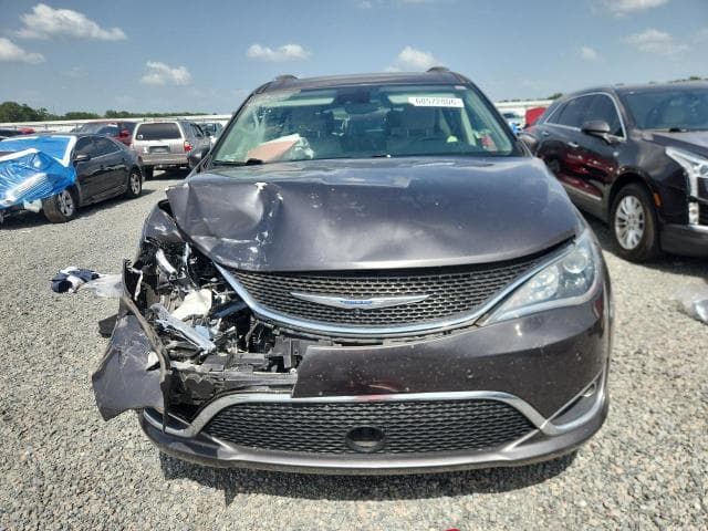 2019 CHRYSLER PACIFICA TOURING L PLUS 5
