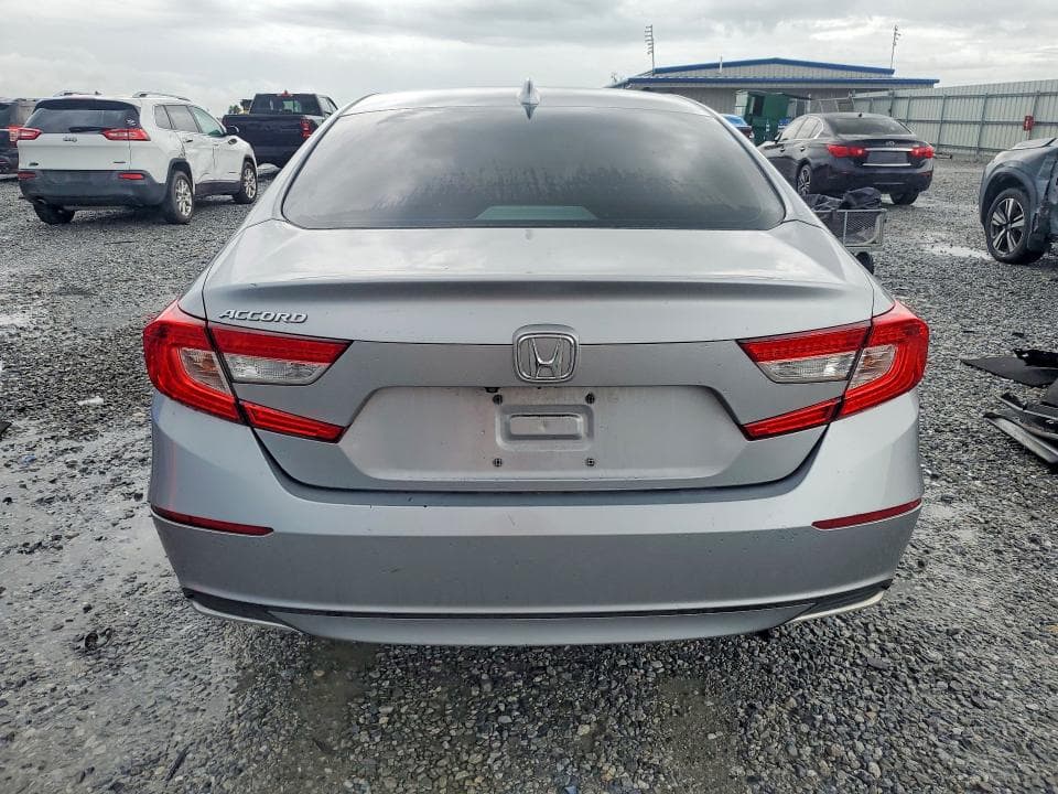2018 HONDA ACCORD 6