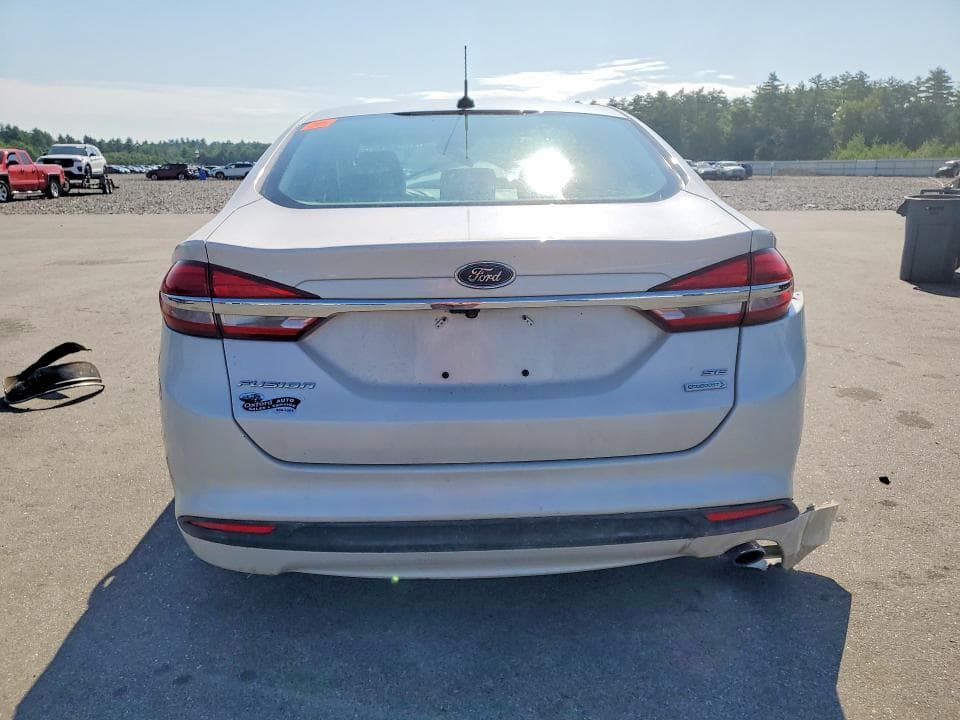 2017 FORD FUSION SE 6