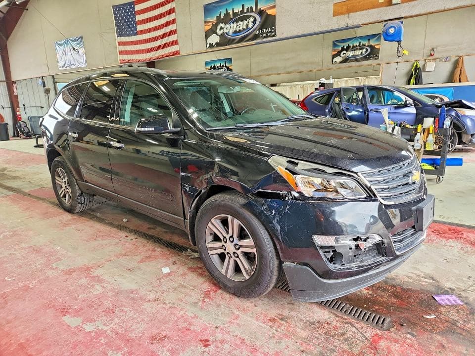 2017 CHEVROLET TRAVERSE LT LT 5