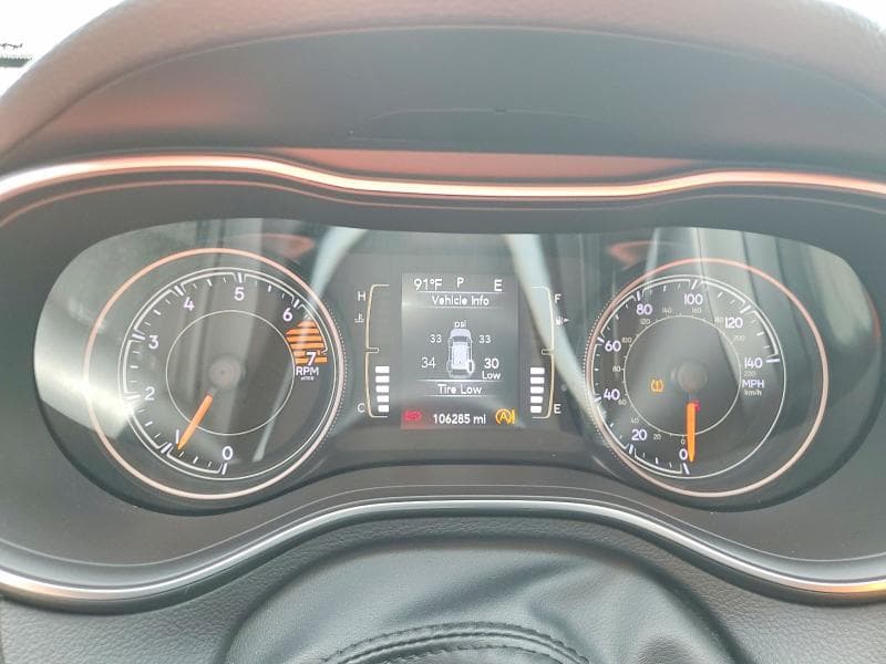 2019 JEEP CHEROKEE LATITUDE PLUS LATITUDE PLUS 9