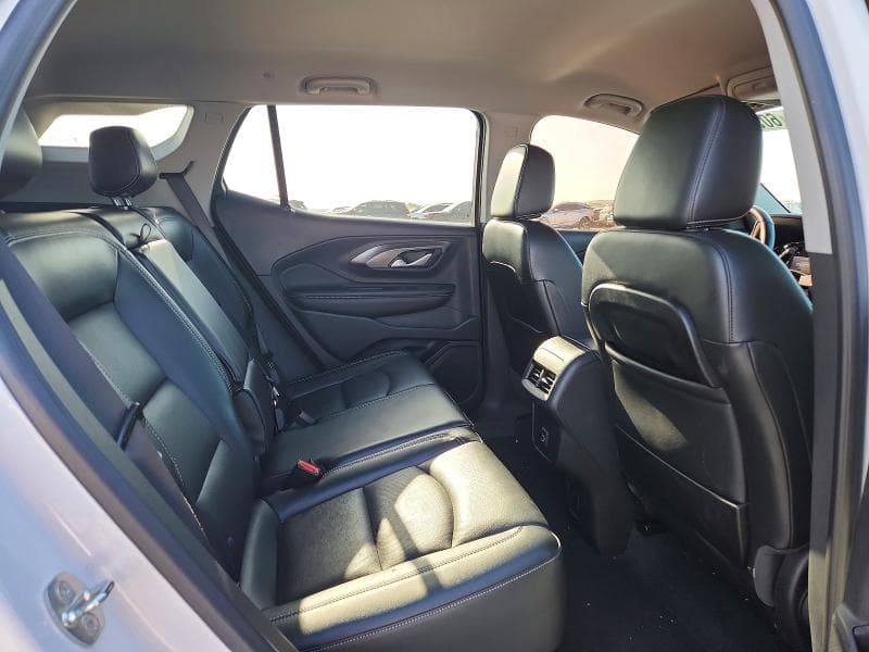 2022 GMC TERRAIN SLT 11