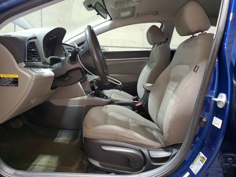 2017 HYUNDAI ELANTRA SE SE 7