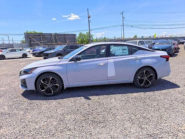 2025 NISSAN ALTIMA SR SR 15