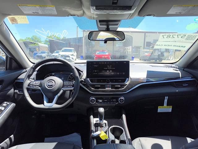 2025 NISSAN ALTIMA SR SR 7