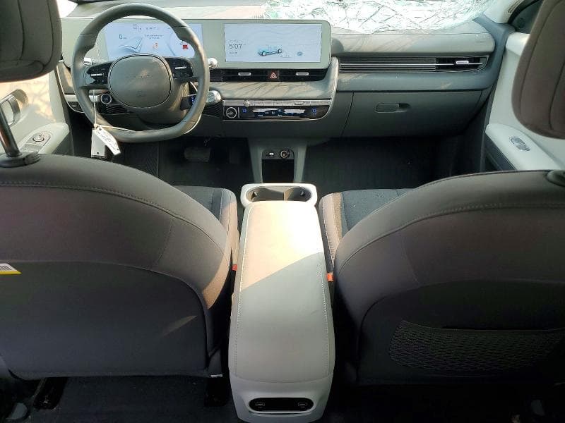 2024 HYUNDAI IONIQ 5 SE 8