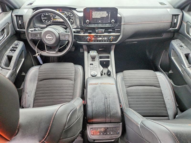 2023 NISSAN PATHFINDER SV 8