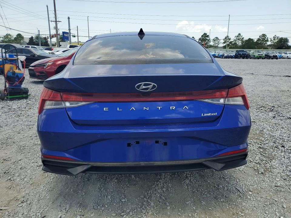 2023 HYUNDAI ELANTRA LIMITED 6