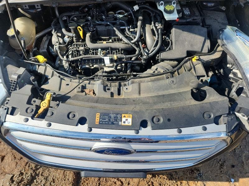 2018 FORD ESCAPE SEL 12