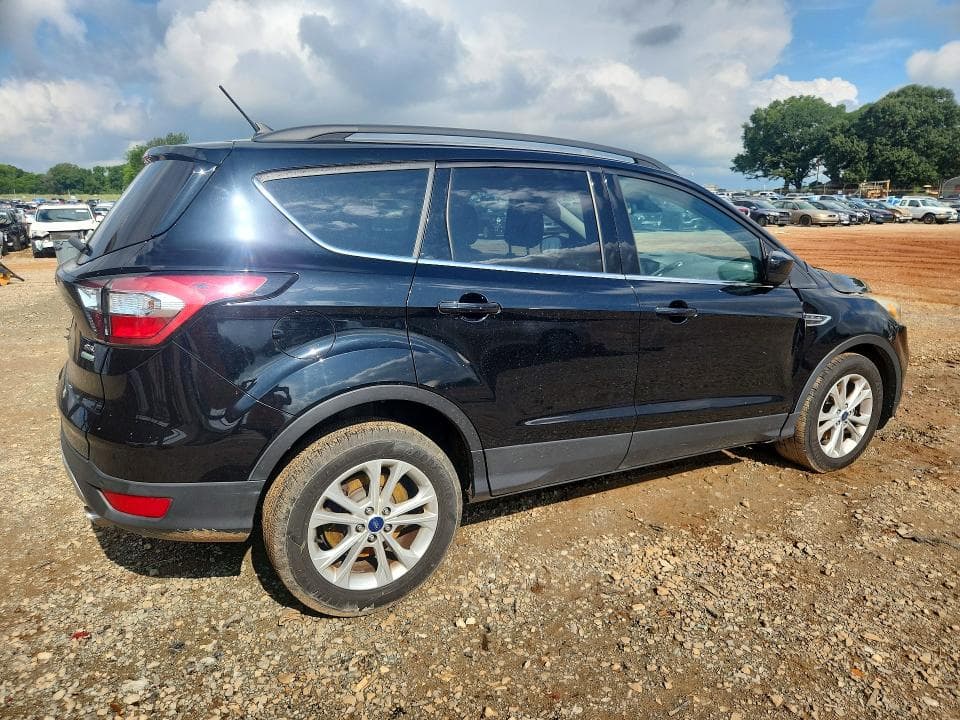 2018 FORD ESCAPE SEL 3
