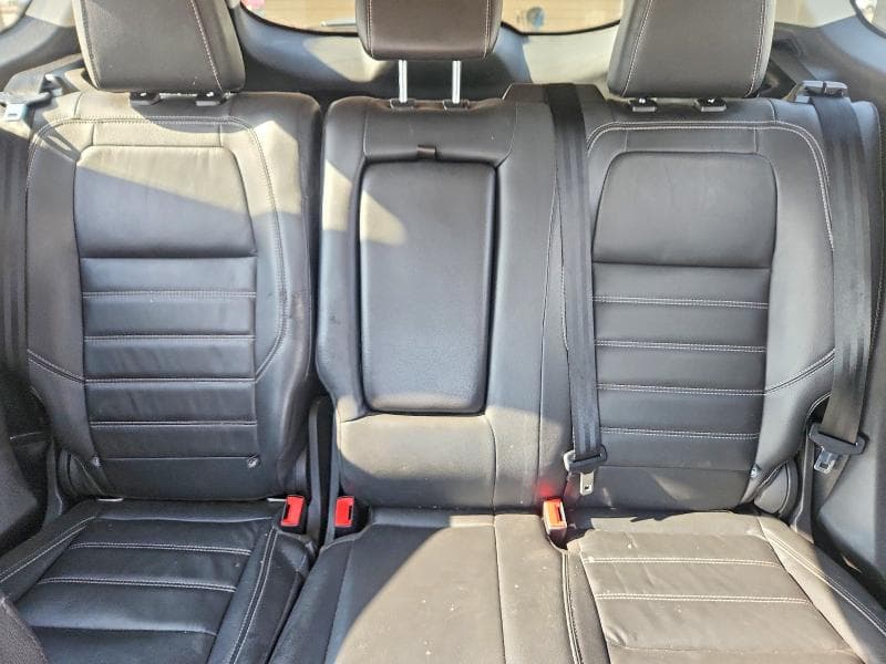 2018 FORD ESCAPE SEL 10