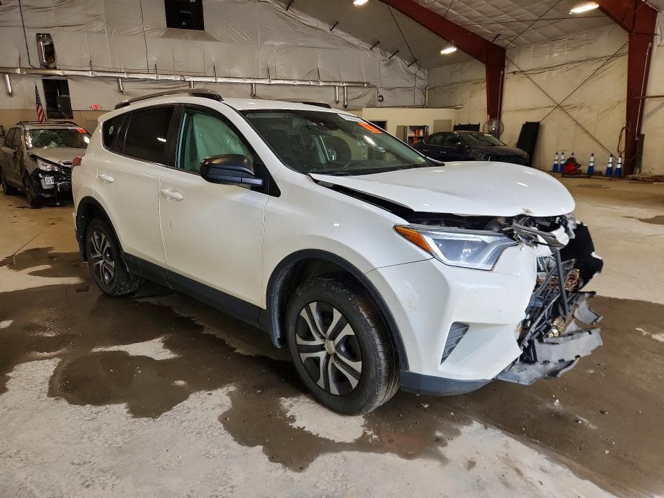 2018 TOYOTA RAV4 LE 4