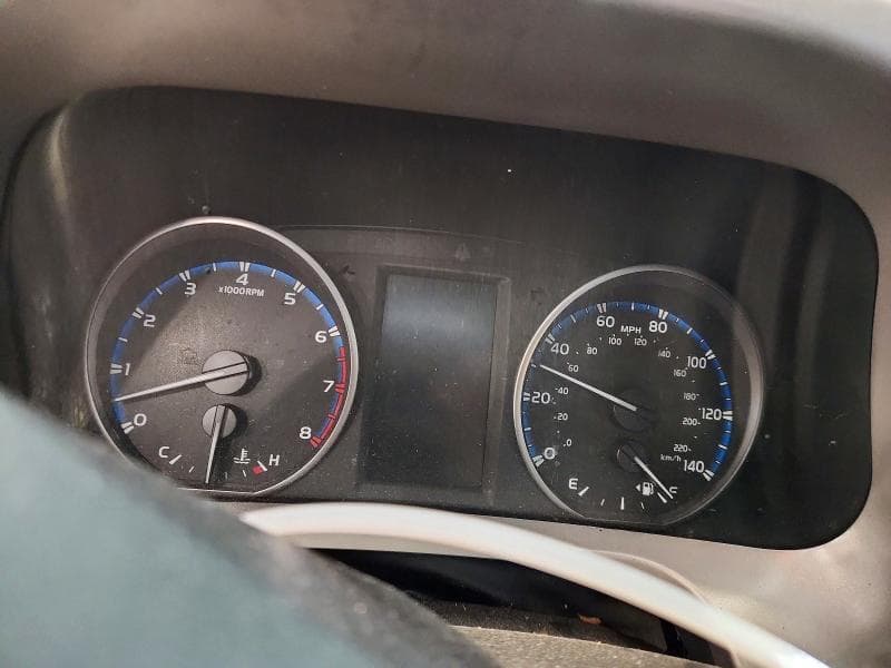 2018 TOYOTA RAV4 LE 9