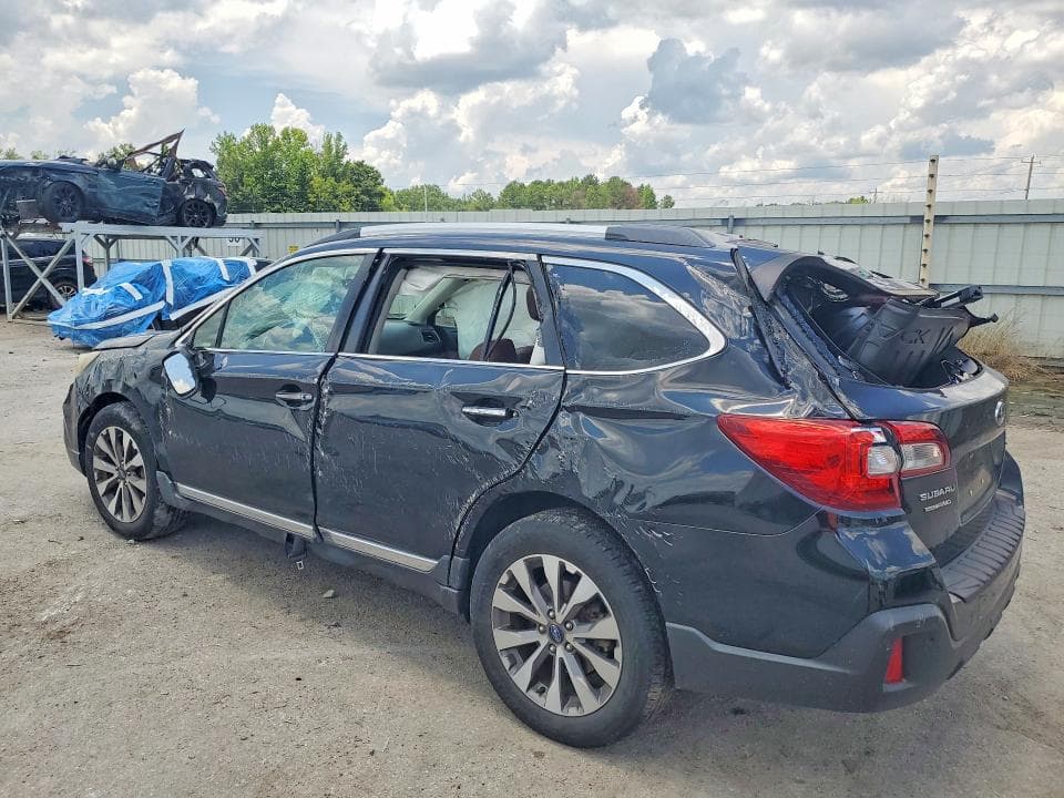 2018 SUBARU OUTBACK TOURING 2