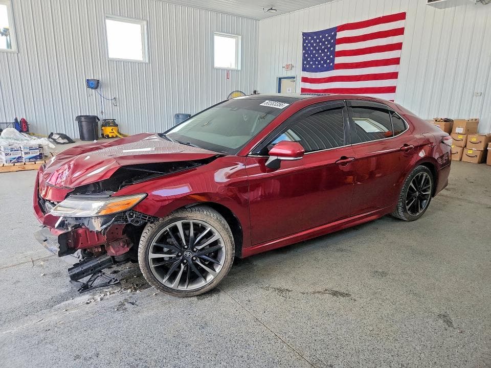 2018 TOYOTA CAMRY XSE - 1