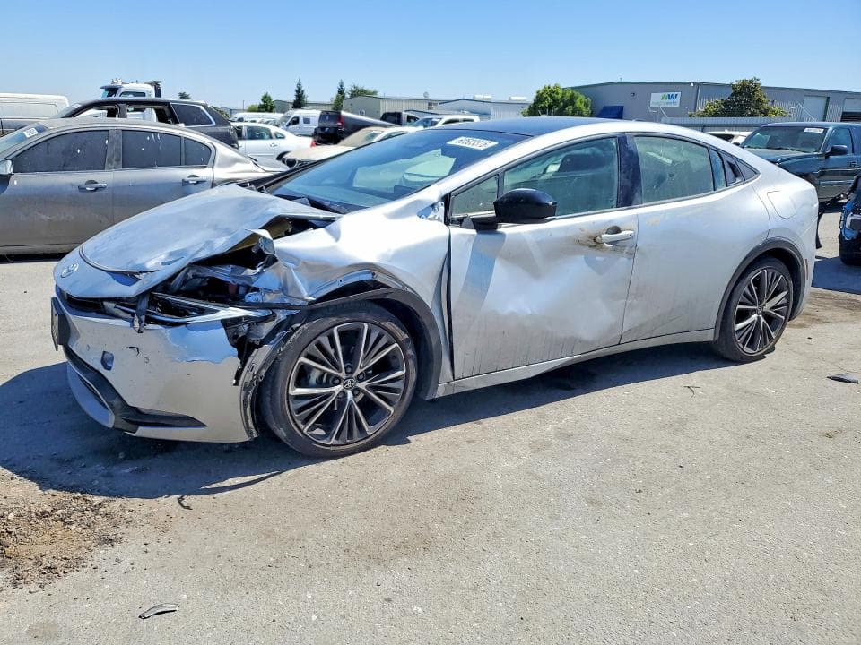2024 TOYOTA PRIUS XLE - 1