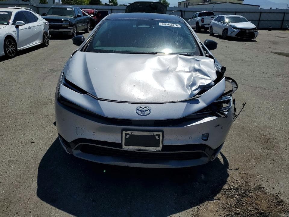 2024 TOYOTA PRIUS XLE 5