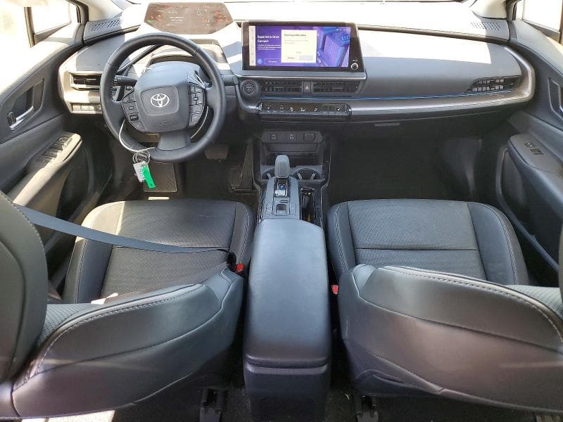 2024 TOYOTA PRIUS XLE 8