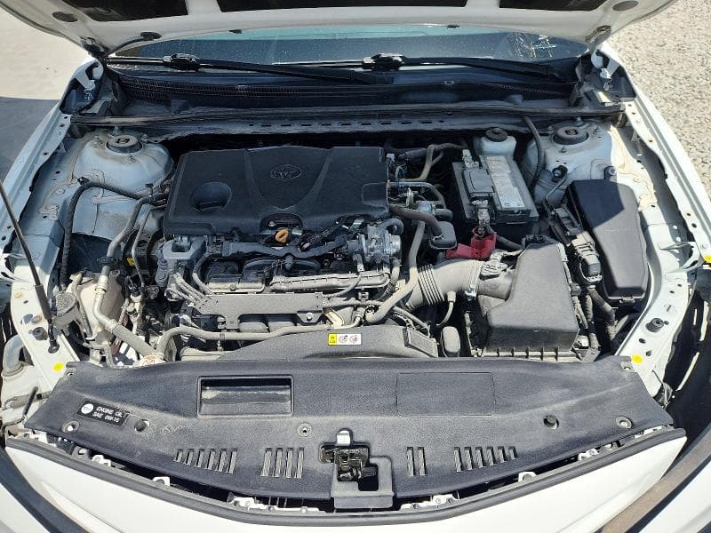 2022 TOYOTA CAMRY SE 11