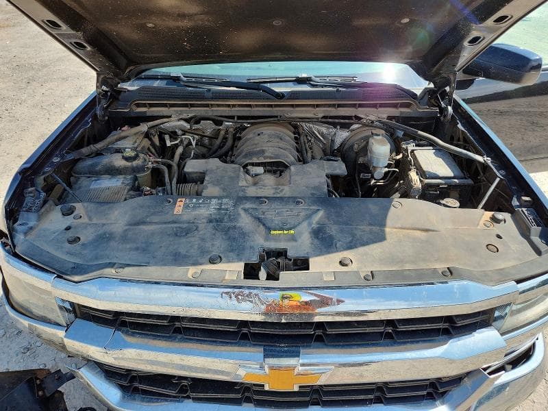 2018 CHEVROLET SILVERADO C1500 LT 11