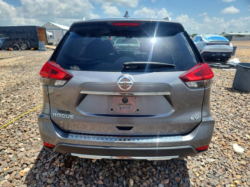 2017 NISSAN ROGUE SV 6
